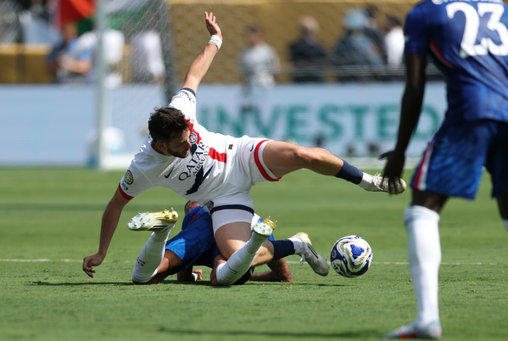 定位球中的 定位球中的